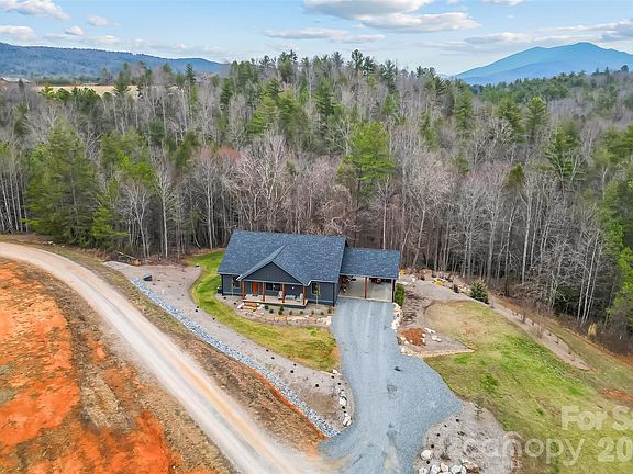 4th image of 50 Kennedy Dr