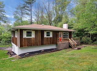 147 Winter Hill Rd, Effort, PA 18330