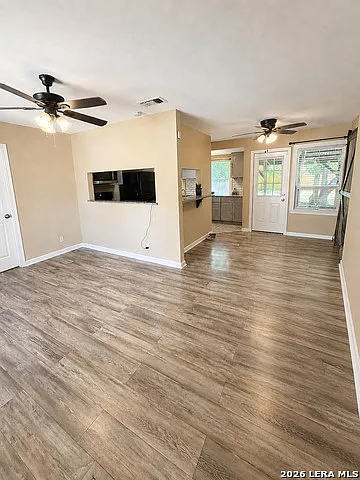 3 bed, 2.0 bath, 1134 sqft, $1,700 — Photo 3