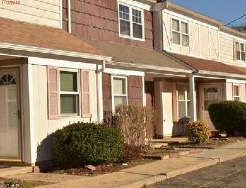 1st image of 1038-52 W 7TH ST #19