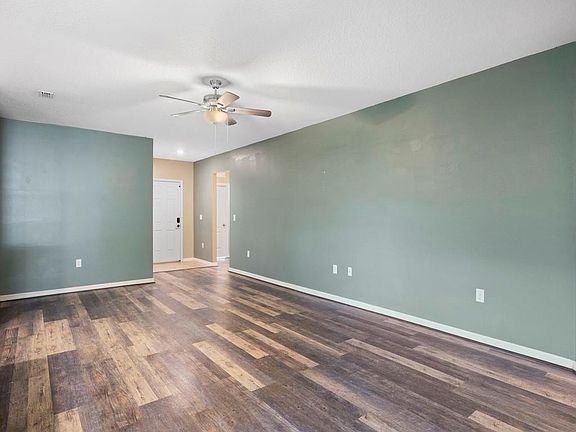 2nd image of 8416 105th Avenue