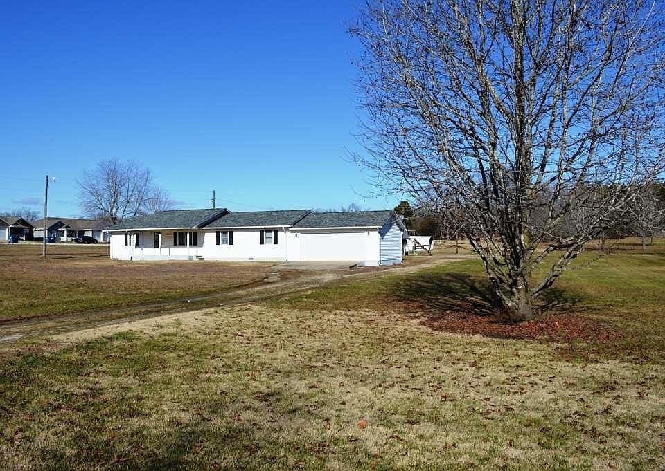 1st image of 567 County Road 470