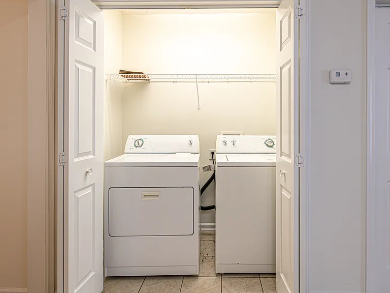 906 Mercer Dr #1 — Photo 13