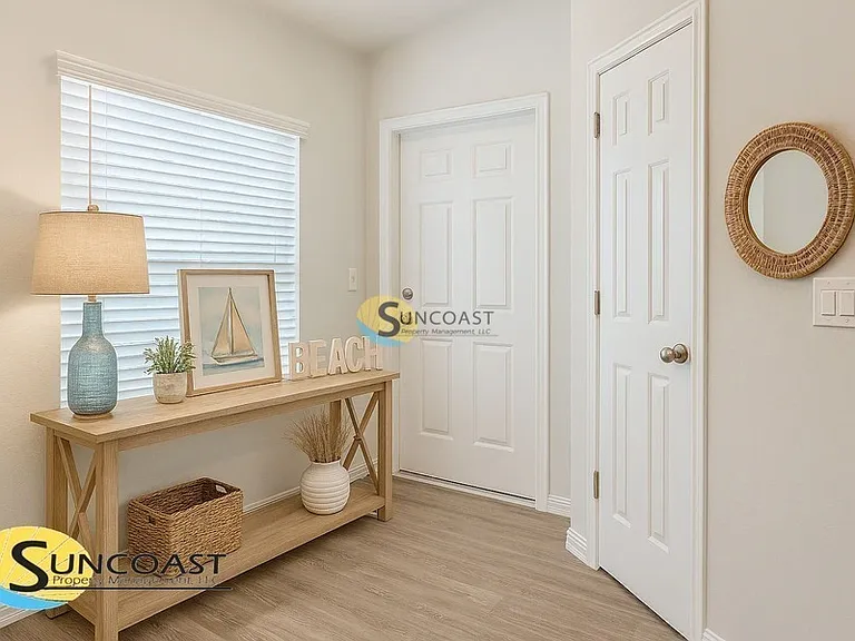 10476 Pendleton Ave — Photo 15
