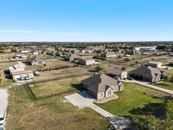 5631 Tim Donald Rd, Justin, TX 76247