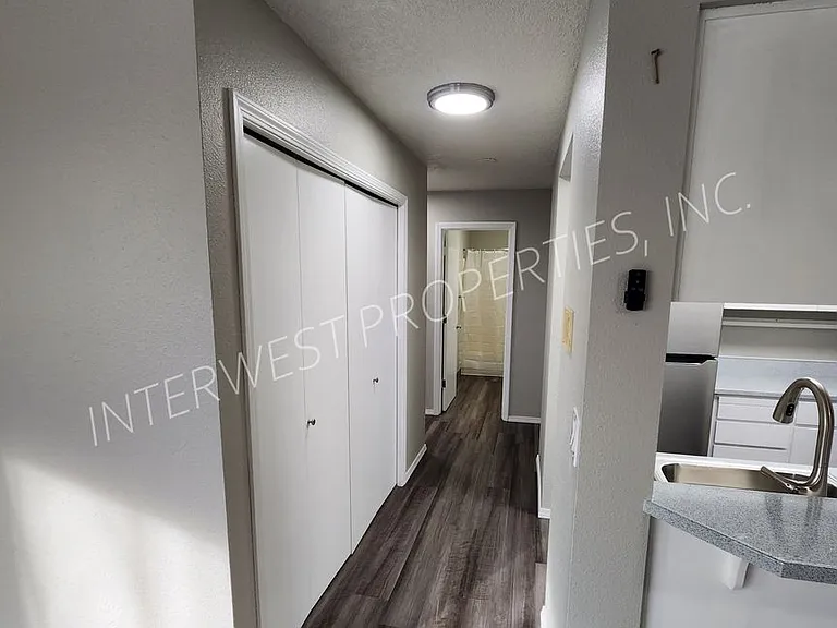 1525 SW 14th Ave — Photo 8