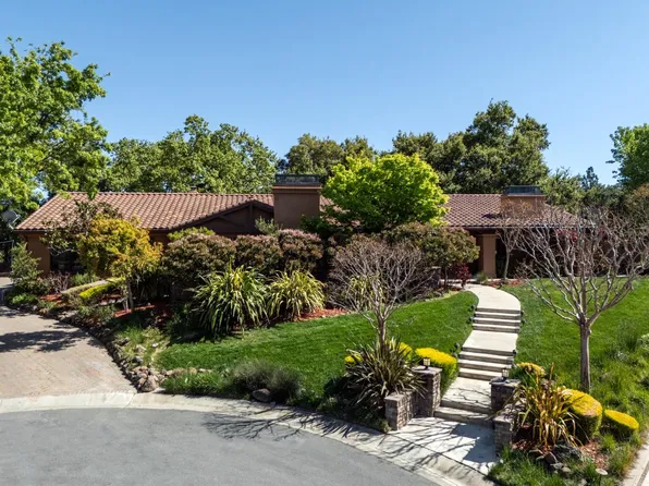 18500 Aquino Way, Saratoga, CA 95070