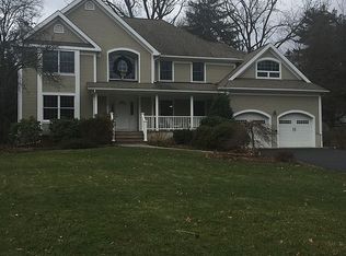 76 Colonial Way, New Providence, NJ 07974