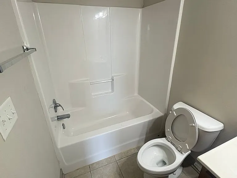 110 Audley Ct — Photo 85