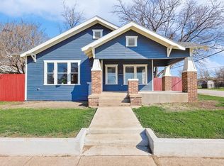 1133 E Pulaski St, Fort Worth, TX 76104