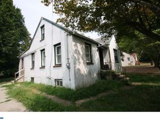 13 Davis Ave, Salem, NJ 08079