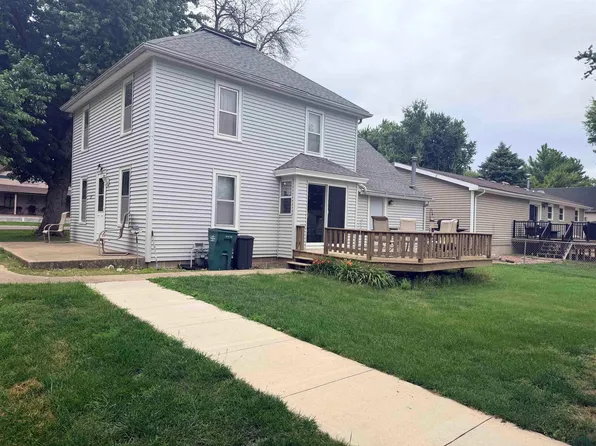 235 Williams St, Merrill, IA 51038