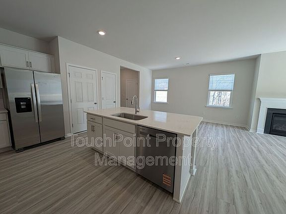 3rd image of 3567 Cramer Creek Dr