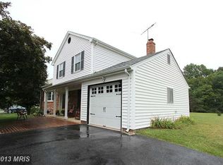 19201 Treadway Rd, Brookeville, MD 20833