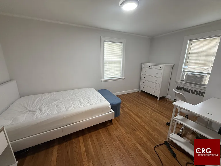 282 Foster St #3A — Photo 16