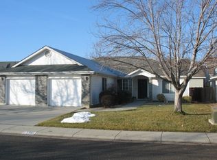 5961 N Brook Pl, Garden City, ID 83714
