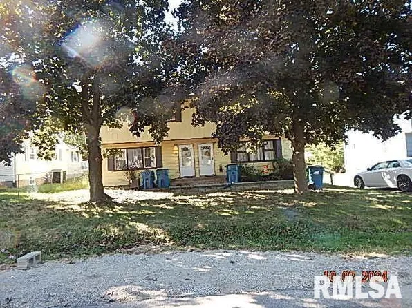 1018-1020 11th St, Silvis, IL 61282