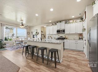 13314 Bloomfield Dr, Caldwell, ID 83607