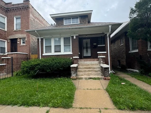 1128 N Leamington Ave, Chicago, IL 60651