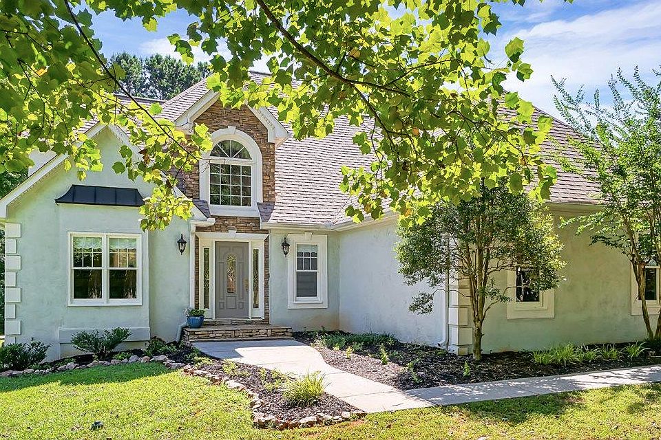 1st image of 600 McGarity Dr