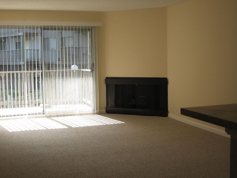 1st image of 376 Imperial Way APT 115