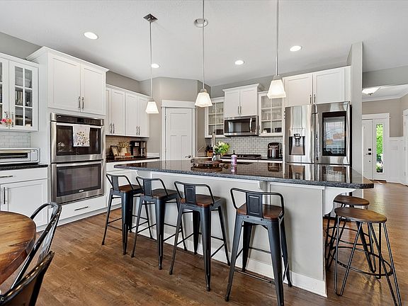 4th image of 13336 Dennison Dr E