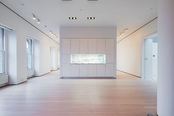 Rented by Nest Seekers International | media 10