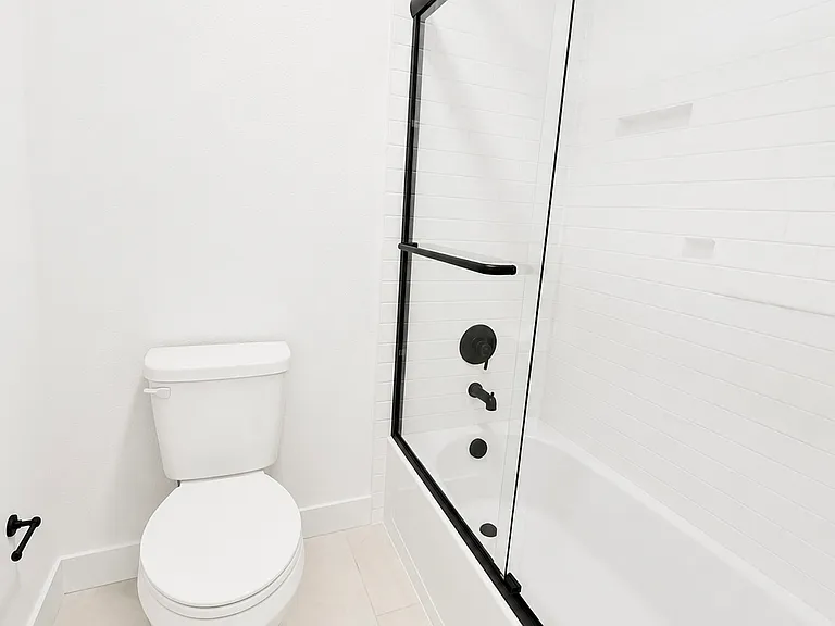 408 Monastery Dr — Photo 10