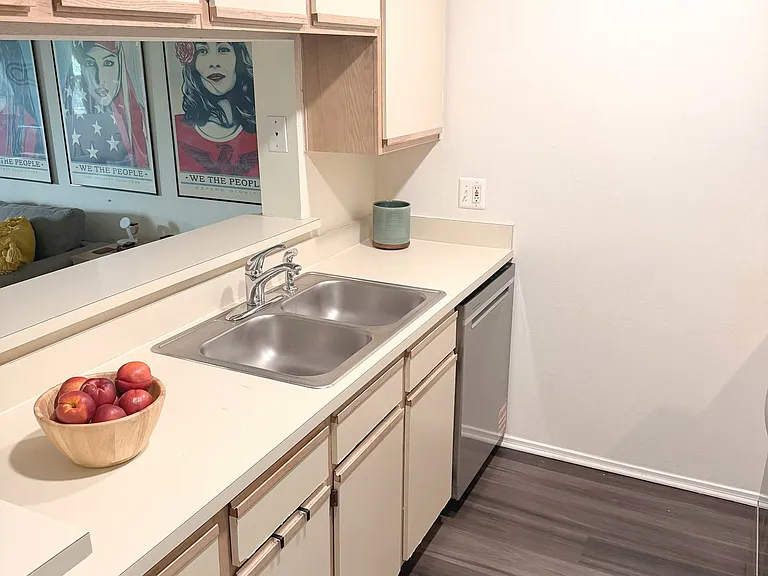 3315 Wyndham Cir #4229 — Photo 10