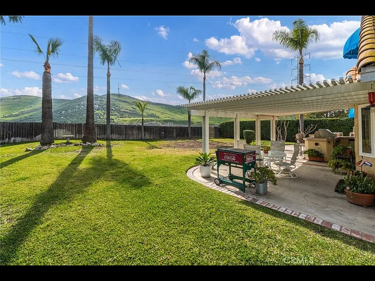 3038 Chablis Ave — Photo 4
