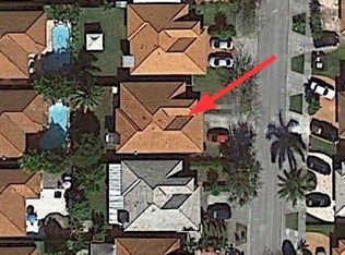 1052 NW 134th Pl, Miami, FL 33182