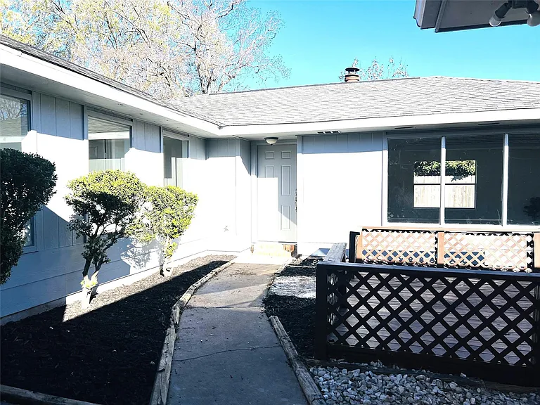 13114 Benford Dr — Photo 6