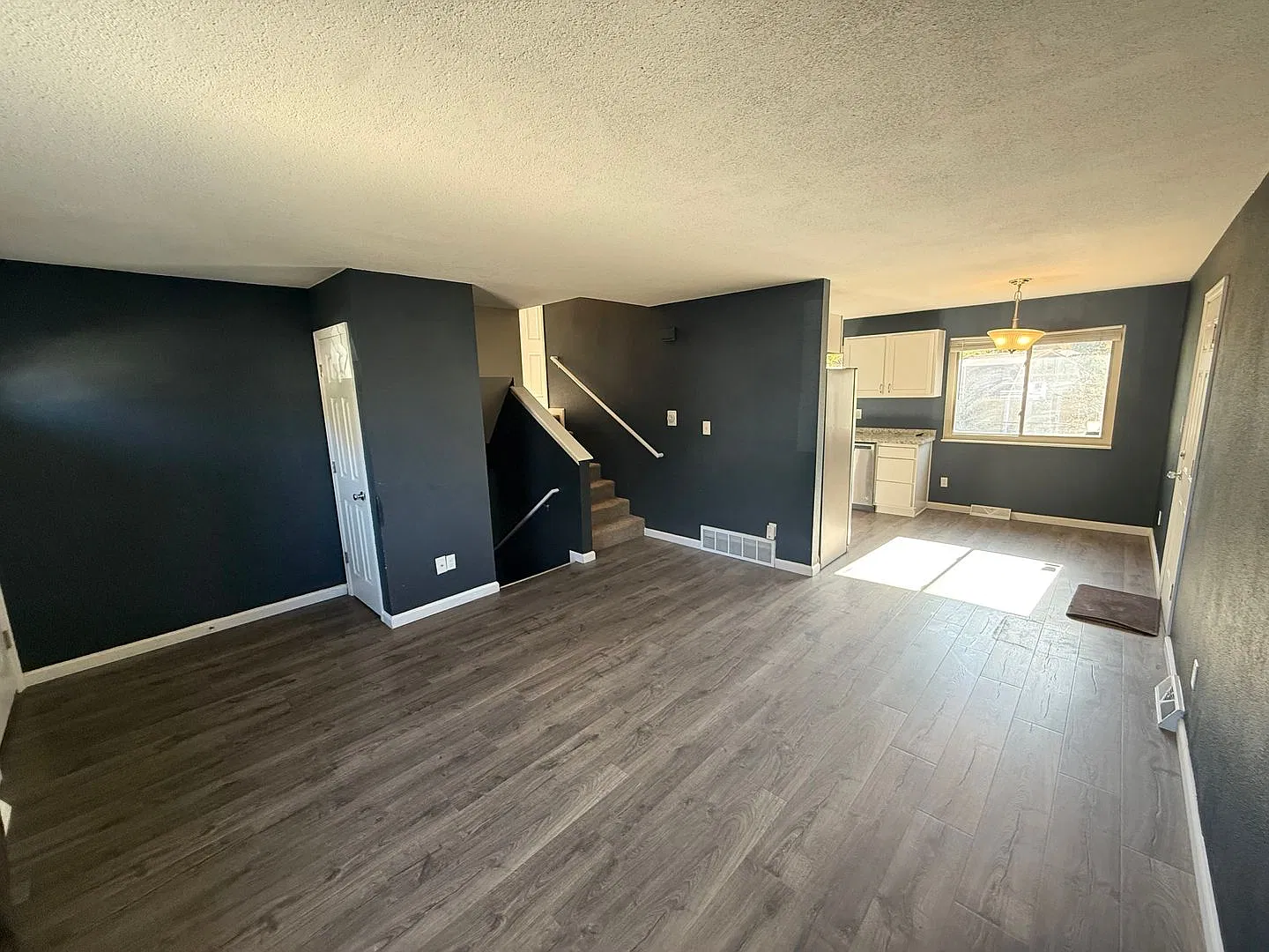 Updated 3 Bedroom Home with Large Yard — Photo 3
