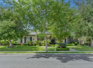 2215 Exton St, Bakersfield, CA 93311