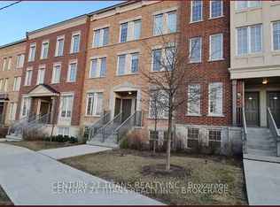 33 Island Rd #7, Toronto, ON M1C0E4