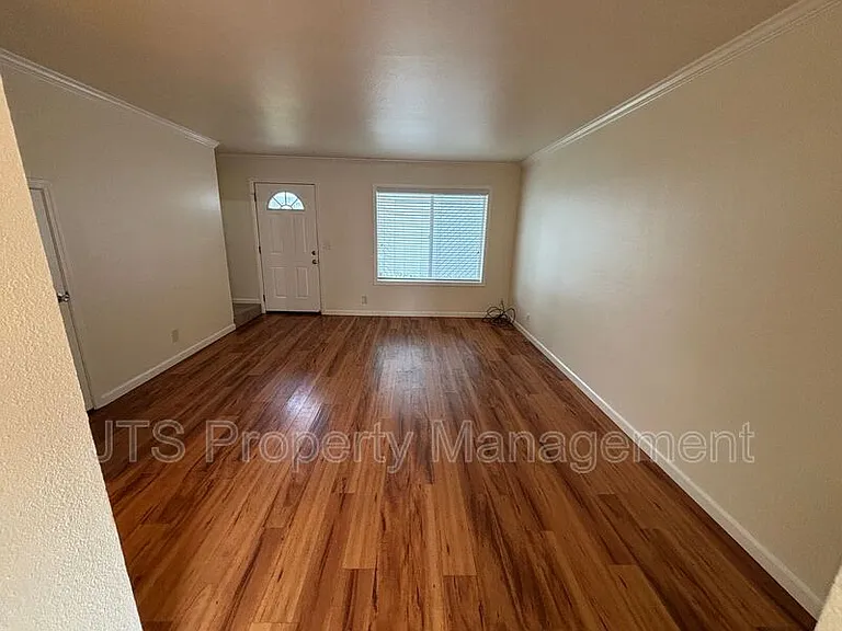 2515 Merrychase Dr #S — Photo 7