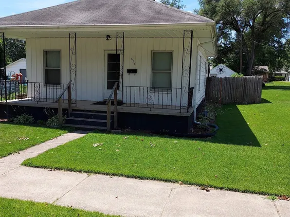 621 S 28th St, South Bend, IN 46615