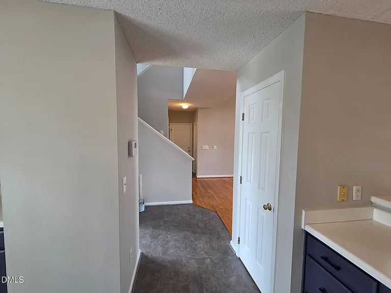 549 Mountain Lake Dr — Photo 10