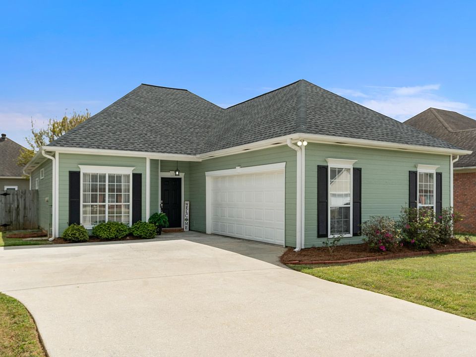 1st image of 1167 Amberley Woods Dr