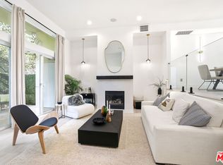 1020 Hilldale Ave, West Hollywood, CA 90069