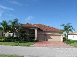 4617 Fairloop Run, Lehigh Acres, FL 33973