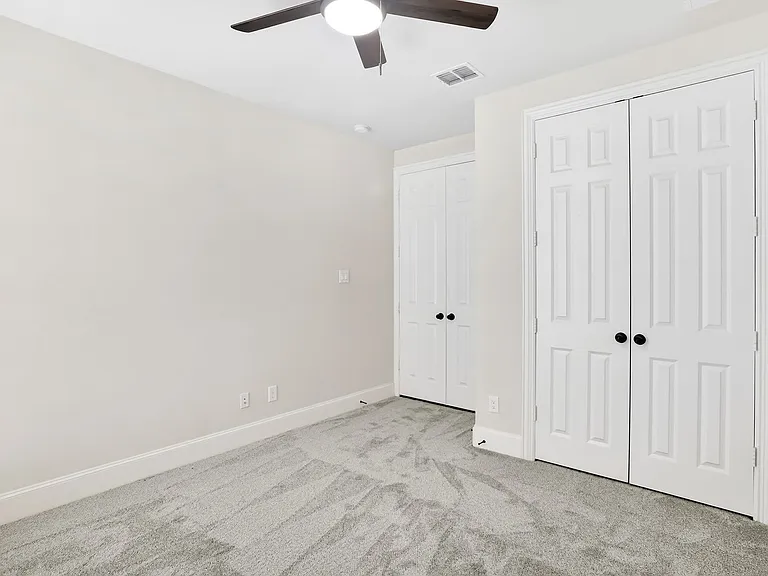 2346 Arezzo Ln — Photo 17