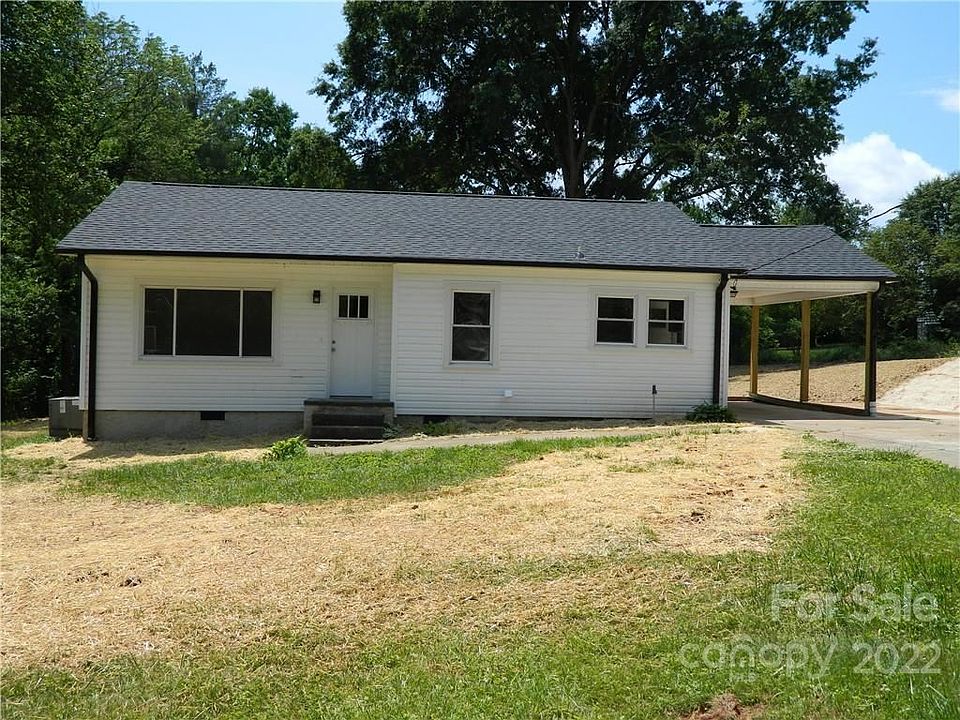 1st image of 405 Lincoln Ln