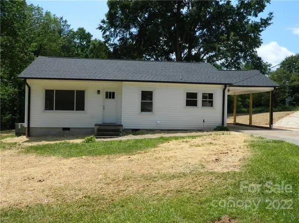 405 Lincoln Ln, Lenoir, NC 28645