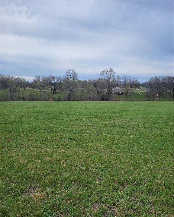 1st image of 34 Kansas Dr