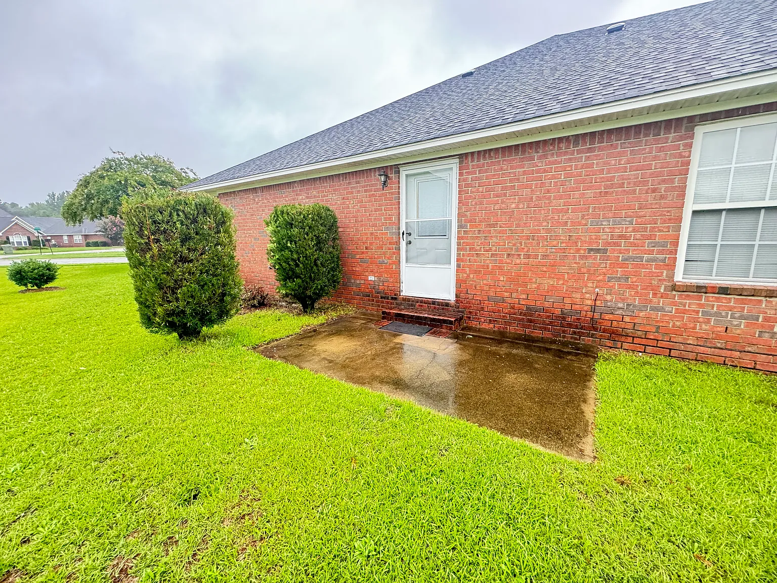3 bed, 1206 sqft, $1,450 — Photo 4
