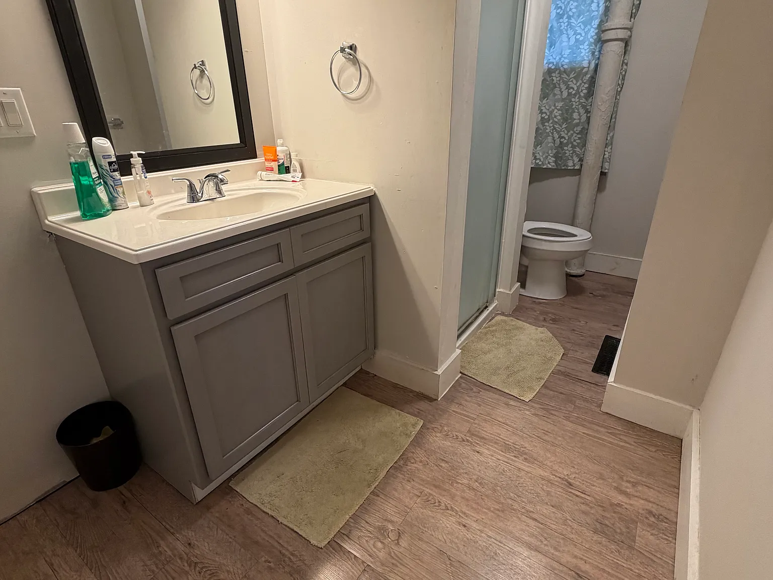 3 bed, 1200 sqft, $2,325 — Photo 3
