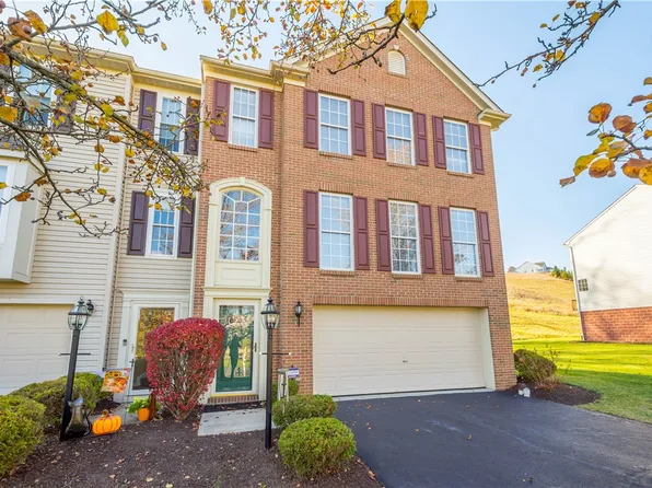 1123 Linden Vue Dr, Canonsburg, PA 15317