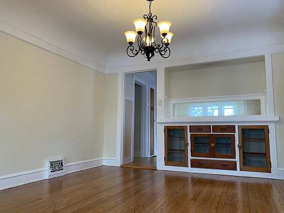 5th image of 4460 N Larkin St