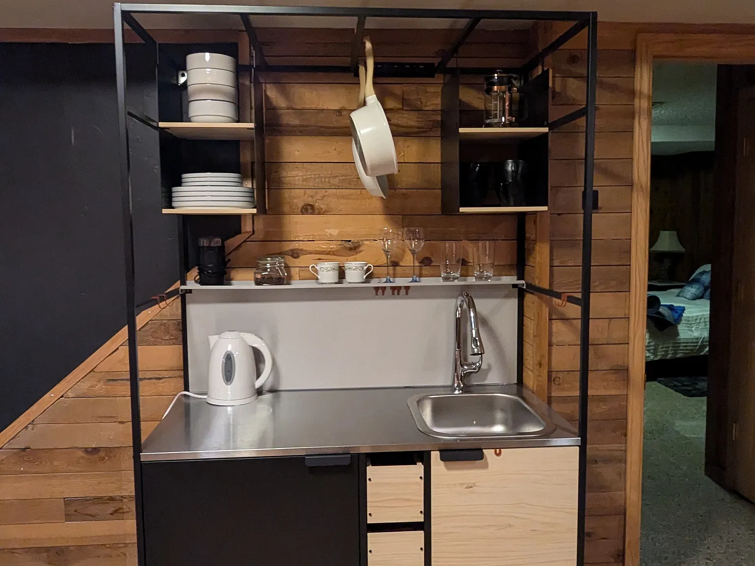 1 bed, 750 sqft, $1,800 — Photo 2
